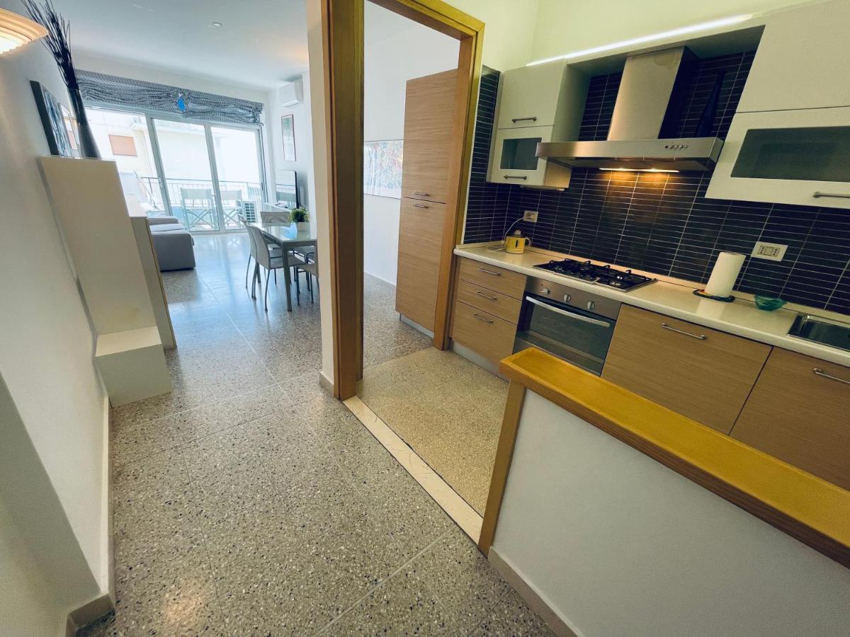 Apartment Saturno N. 18 - Vista Mare - 4° Piano Con Ascensore